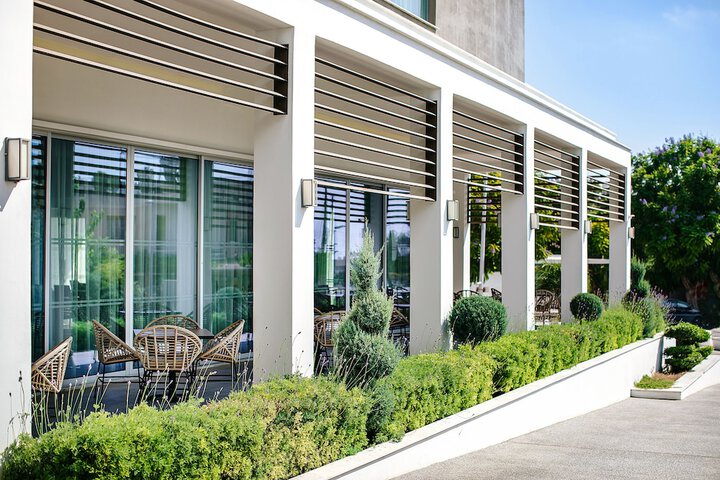 Terrace/Patio 104 of 110