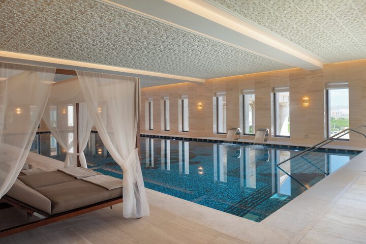 Pool 42 of 107