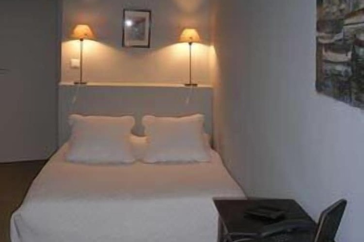 Room 19 of 61