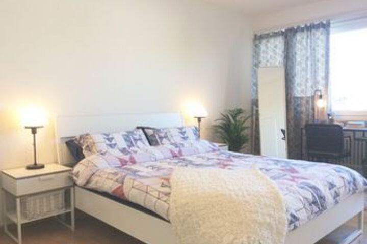 Room 84 of 100