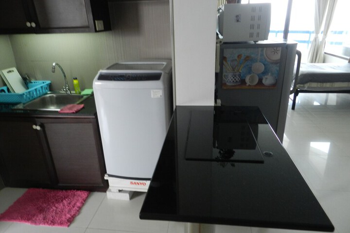 Room 12 of 259