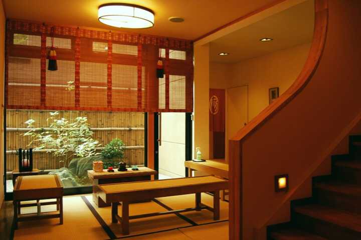 Hotel 3 of 77