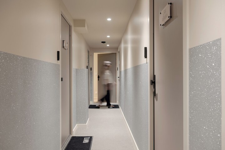 Room 554 of 780