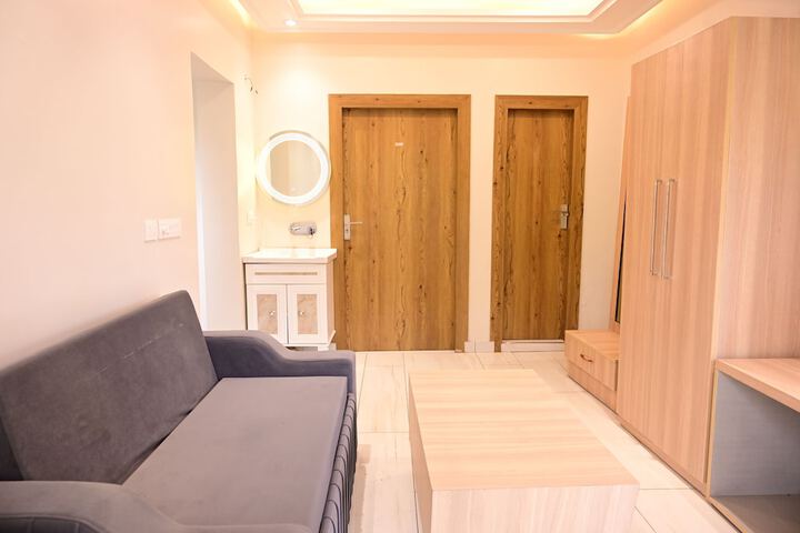 Room 8 of 26
