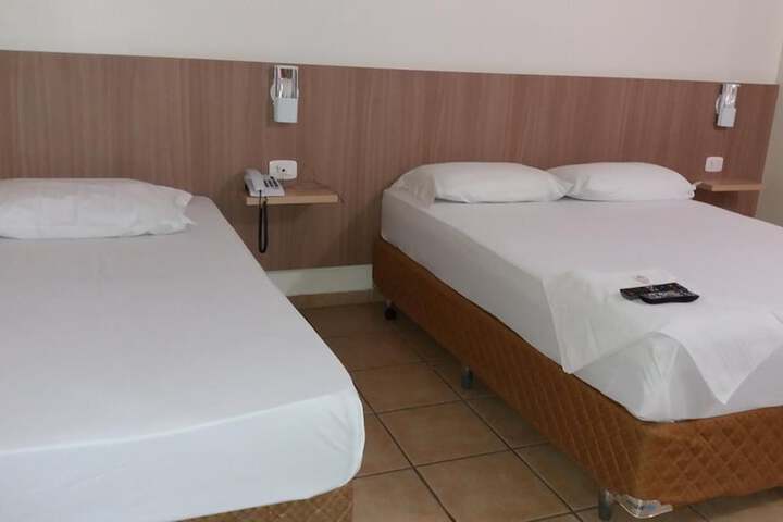 Room 8 of 36