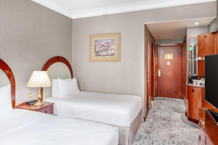 Room 55 of 139