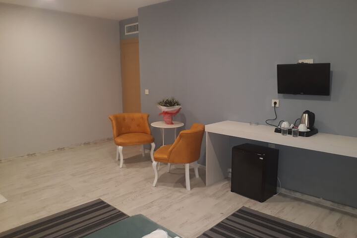 Room 43 of 115