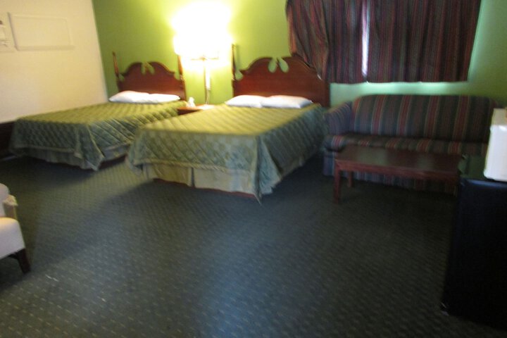Deluxe 2 Double Beds (25 of 25)
