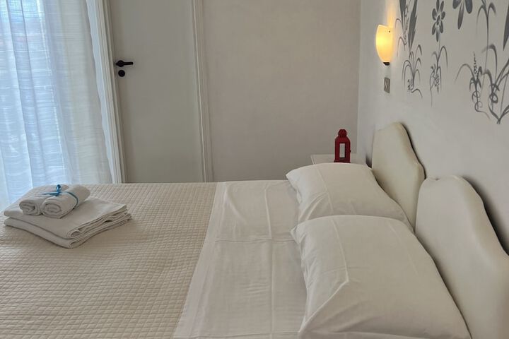 Room 16 of 41