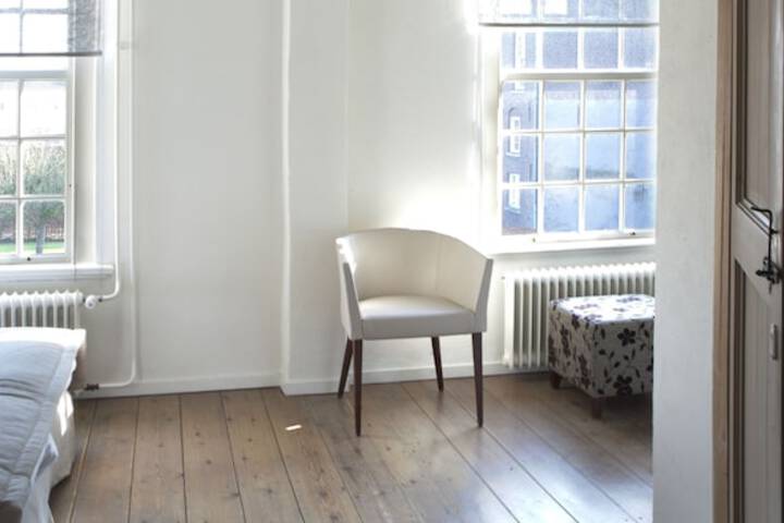Room 7 of 7