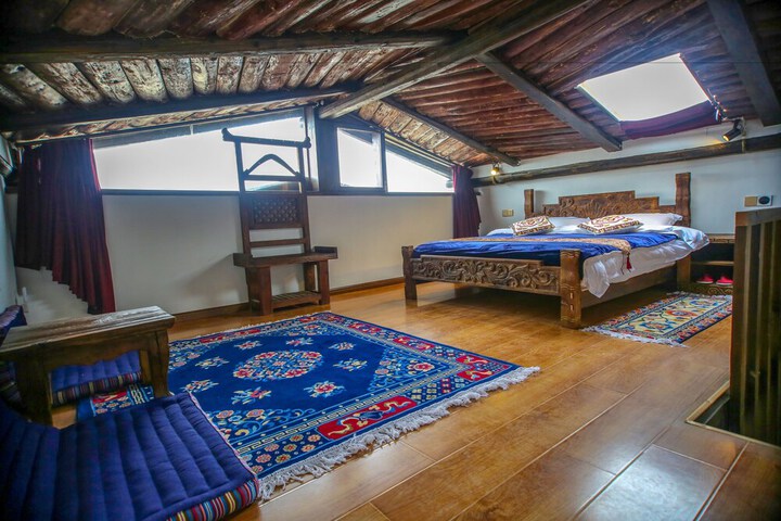 Room 28 of 56