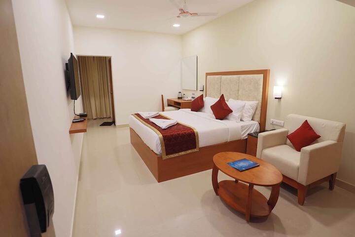 Room 15 of 79