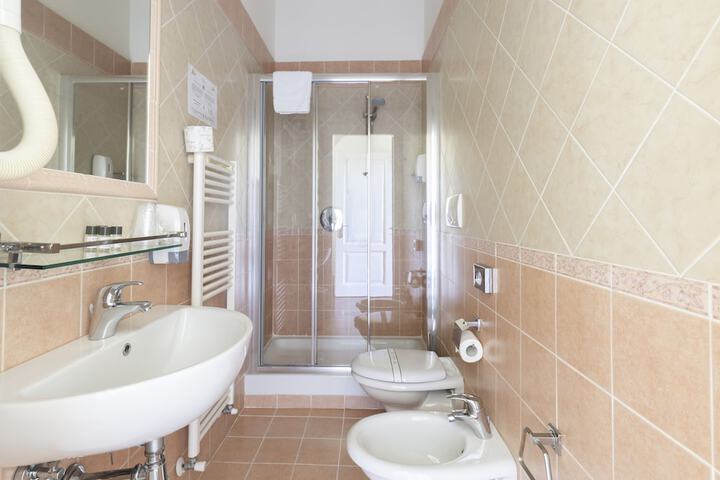 Clean Restrooms