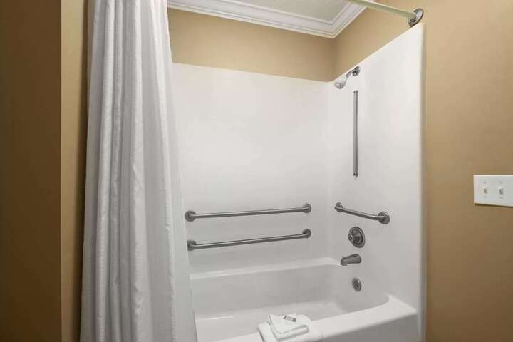 Room 3 of 4
