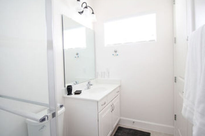 Room 18 of 112