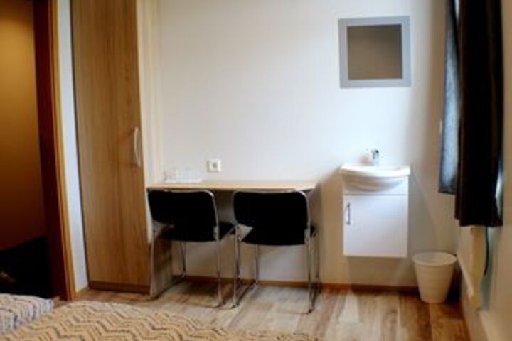Room 19 of 25