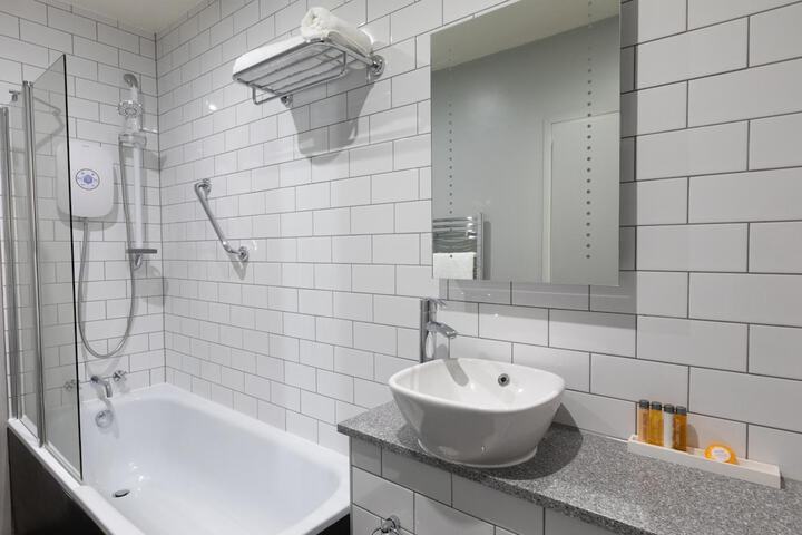 Bath Interior