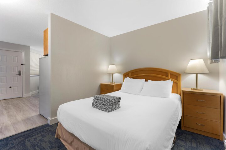 Room 54 of 105
