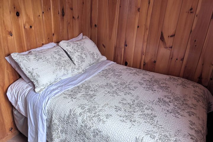 Room 16 of 35