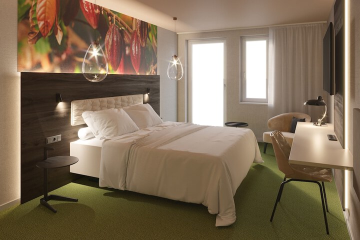 Room 15 of 50