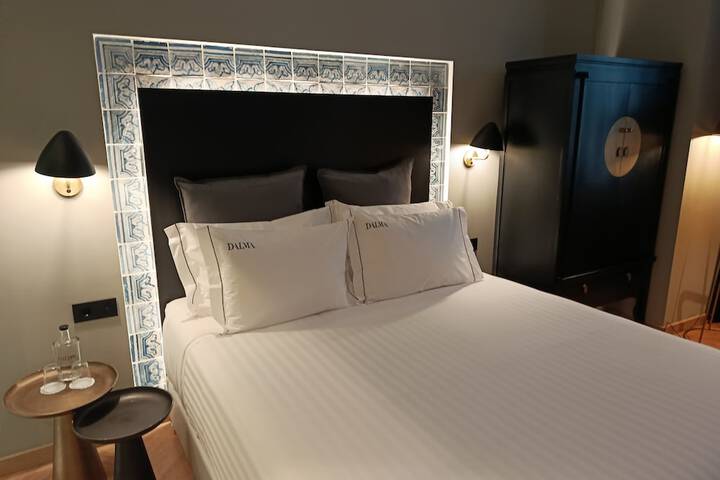 Room 7 of 22