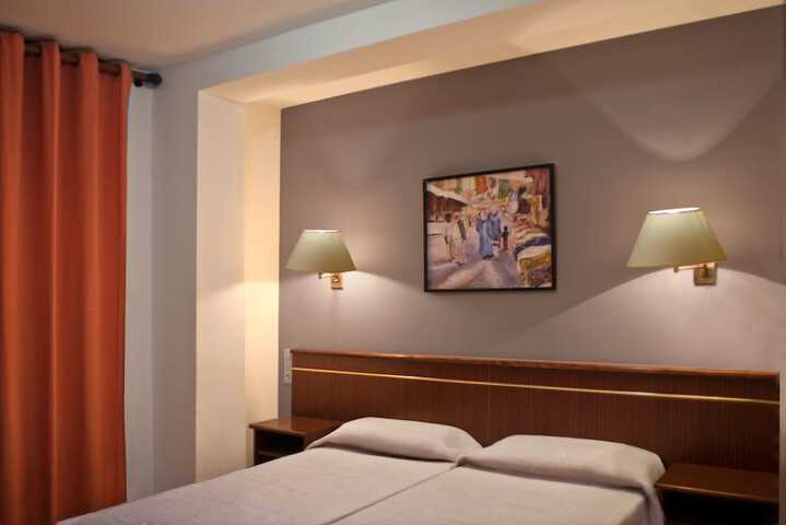 Room 7 of 51