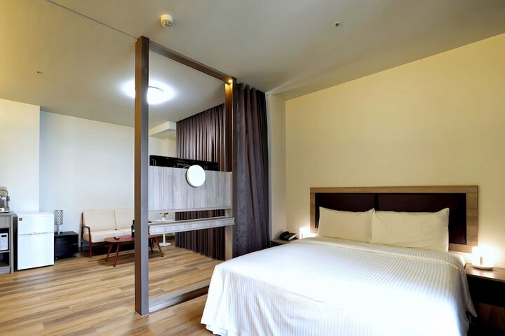 Room 36 of 155
