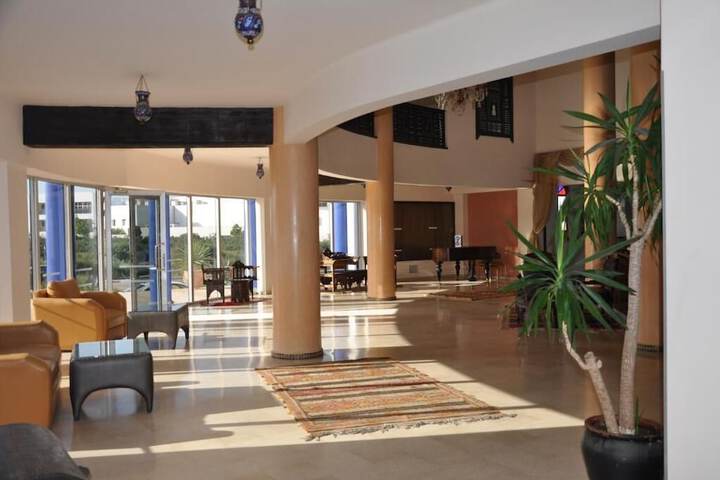 Hotel Interior 5 of 38