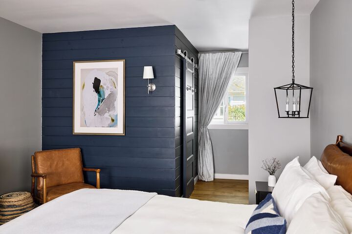 Room 15 of 34
