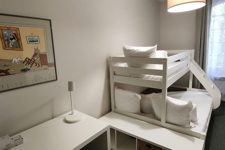 Room 15 of 63