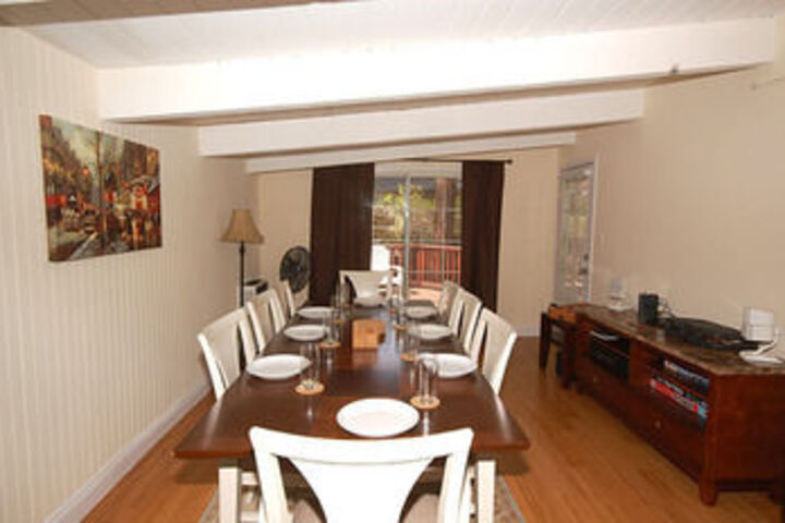 Room 5 of 7