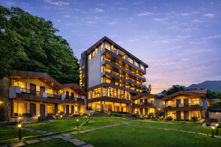 Hotel 6 of 7