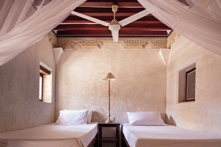 Room 8 of 39