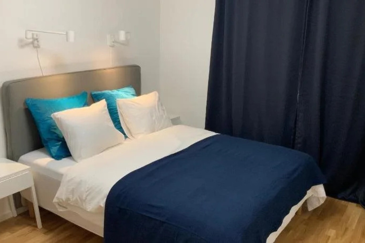 Room 2 of 19
