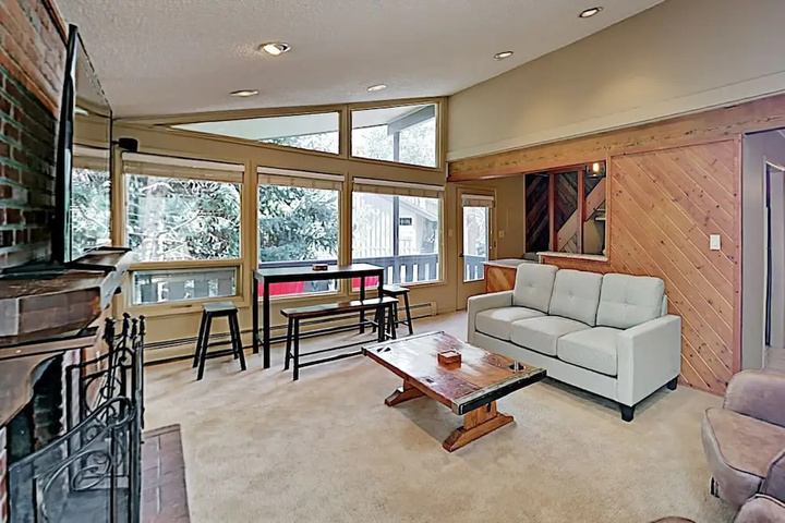 Room 2 of 13