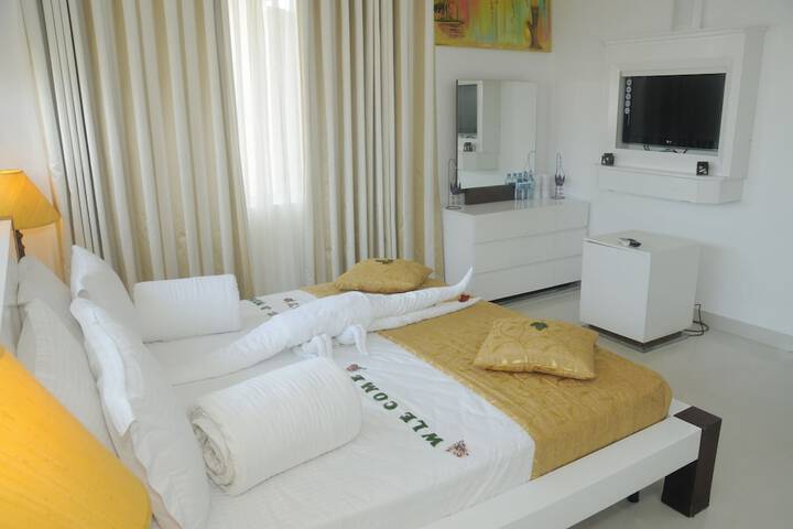 Room 14 of 74