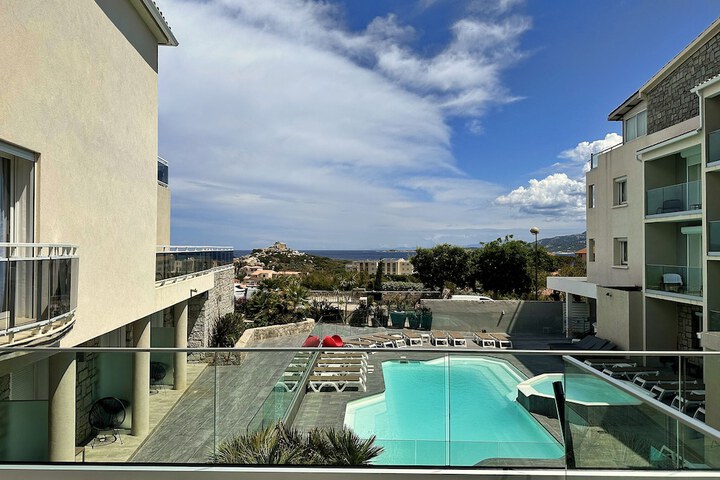 Terrace/Patio 43 of 114
