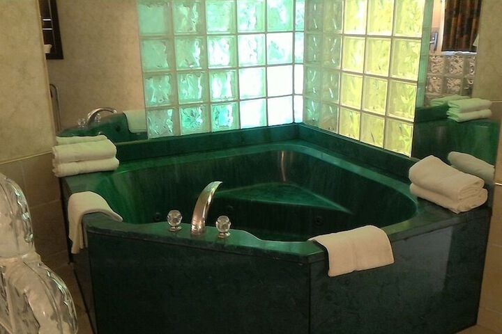 Spa 13 of 20