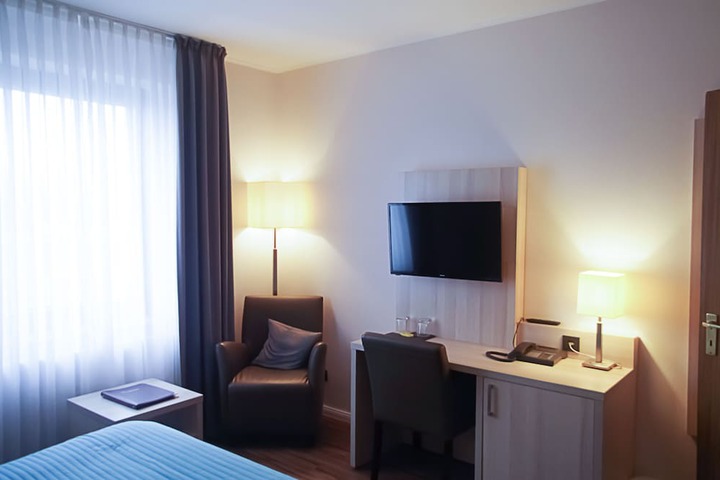 Room 46 of 92