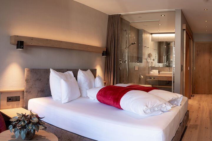 Room 15 of 63
