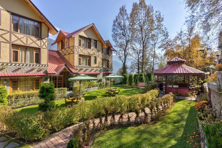 Hotel 150 of 158