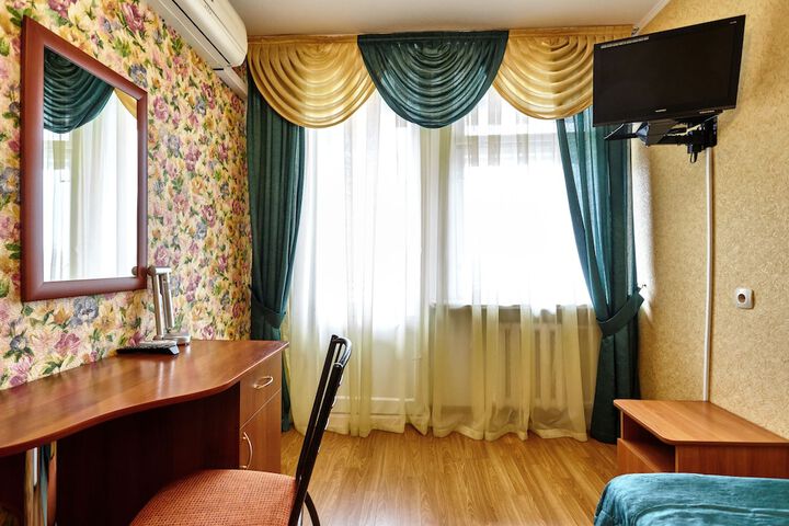 Room 22 of 30