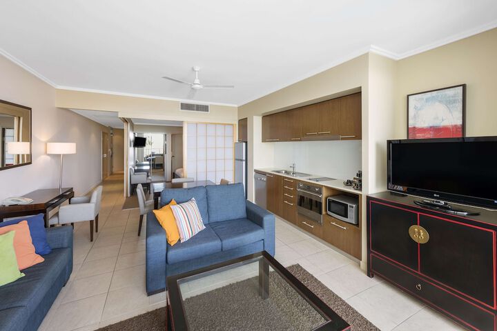 Room 38 of 175