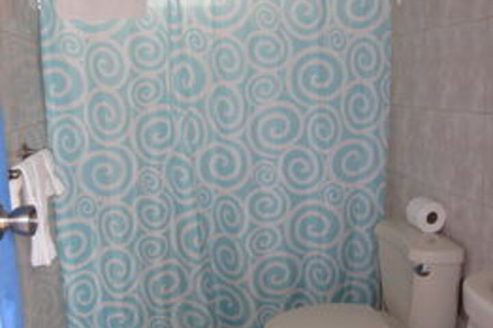 Room 6 of 72
