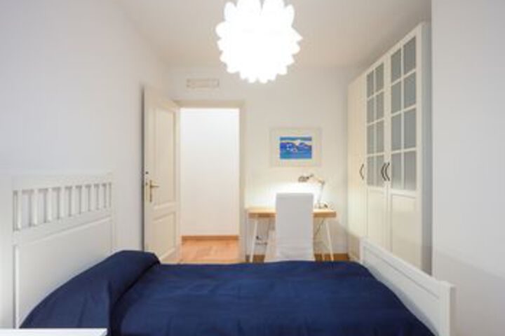 Room 3 of 23