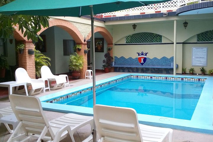 Pool 27 of 50