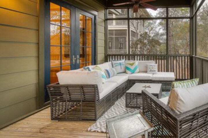 Terrace/Patio 19 of 29