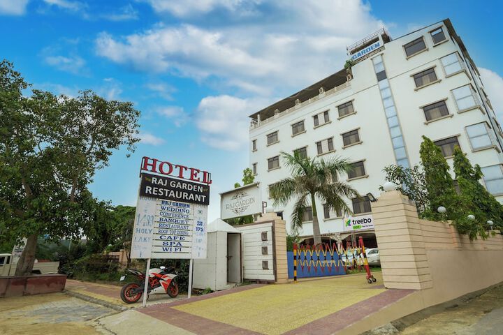 Hotel 18 of 19
