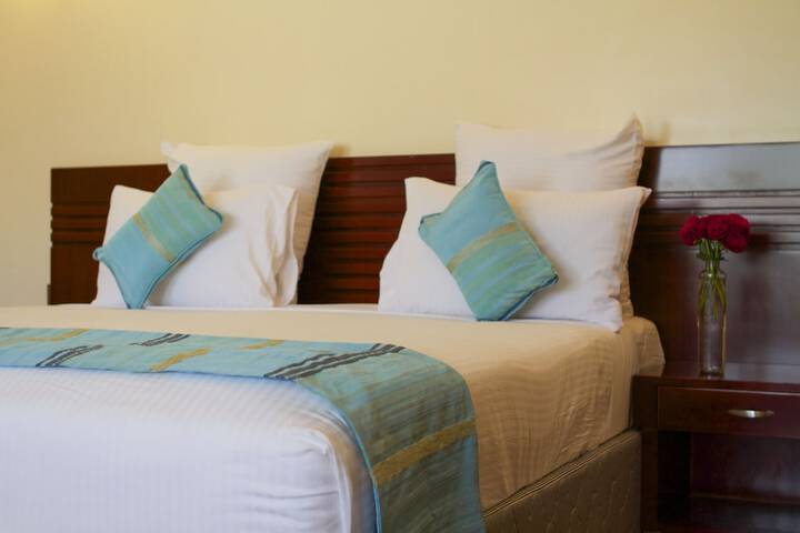 Room 4 of 29