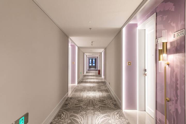 Room 5 of 55